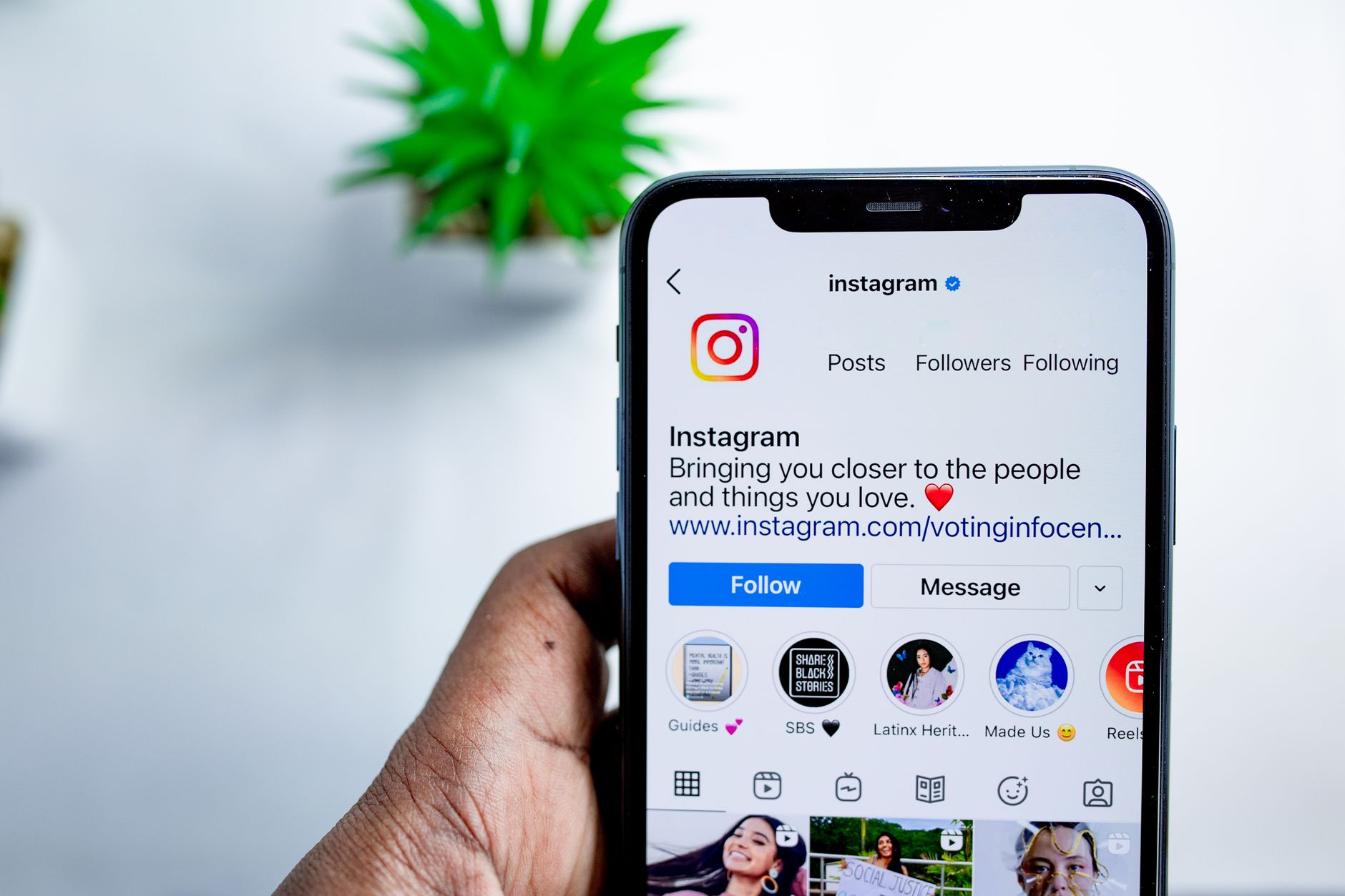 Partager un reel Instagram en — partage de reel Instagram sur smartphone